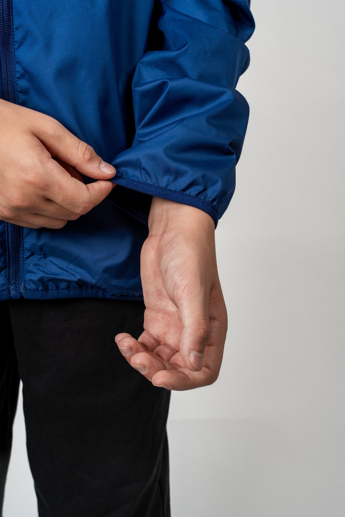 Adidas Kinderjacke dunkelblau