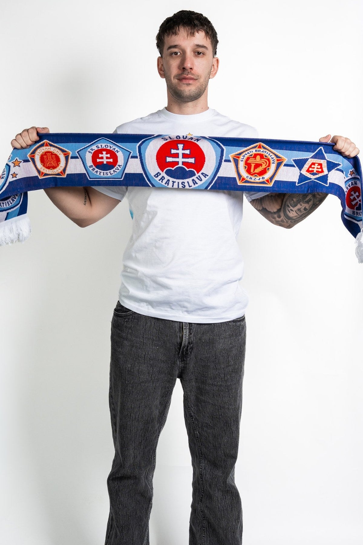 Schal Slovan Symbole