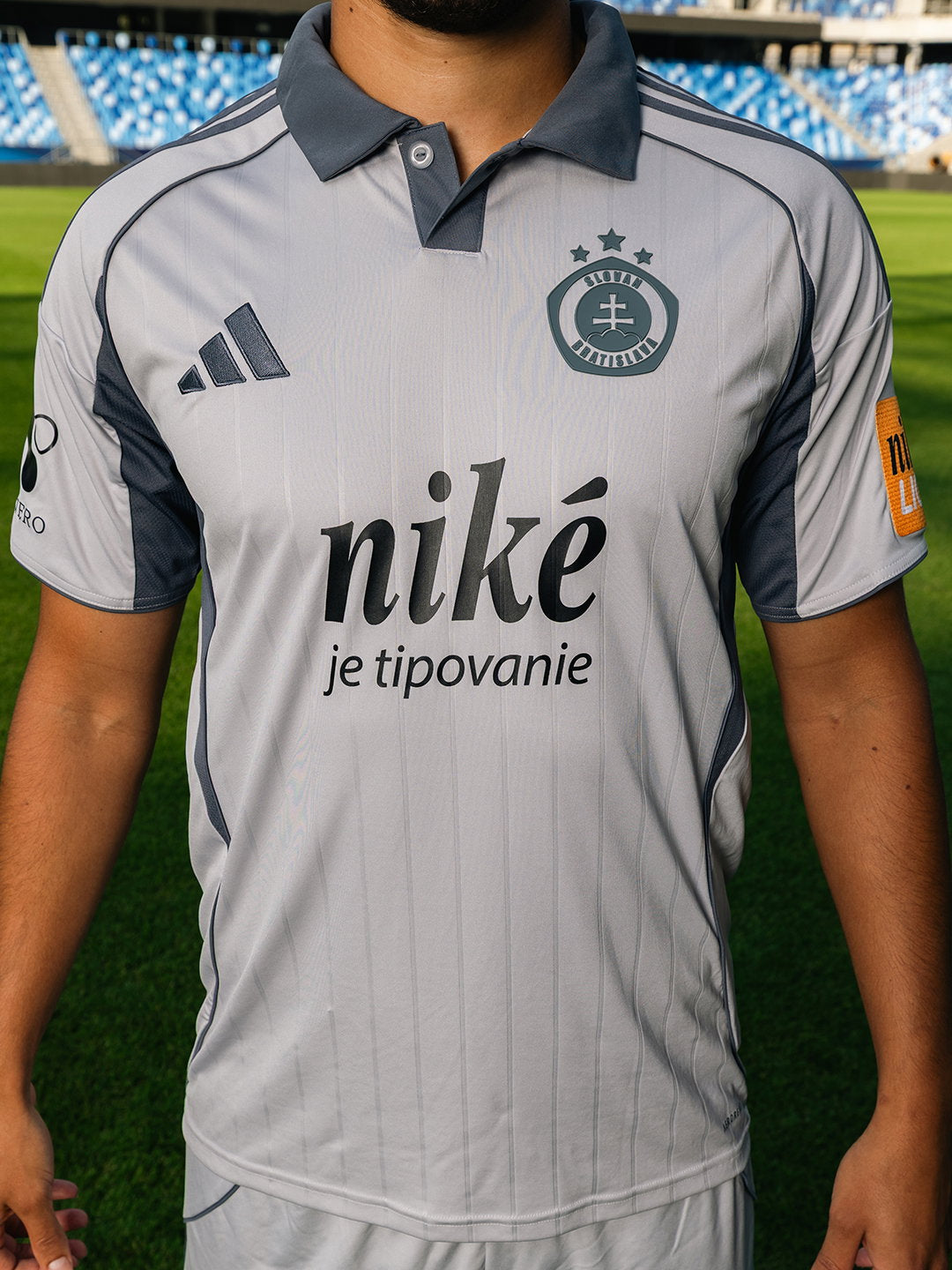 Originálny hostťujúci dres SK Slovan Bratislava 2025/26
