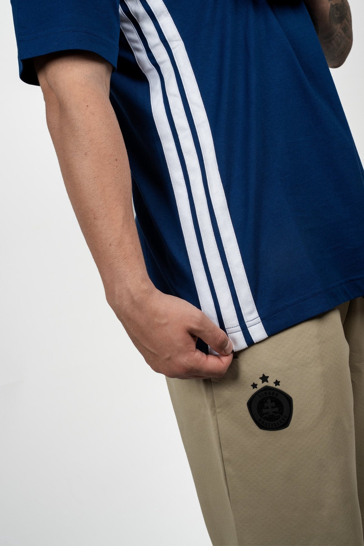 Adidas men's t-shirt dark blue/white