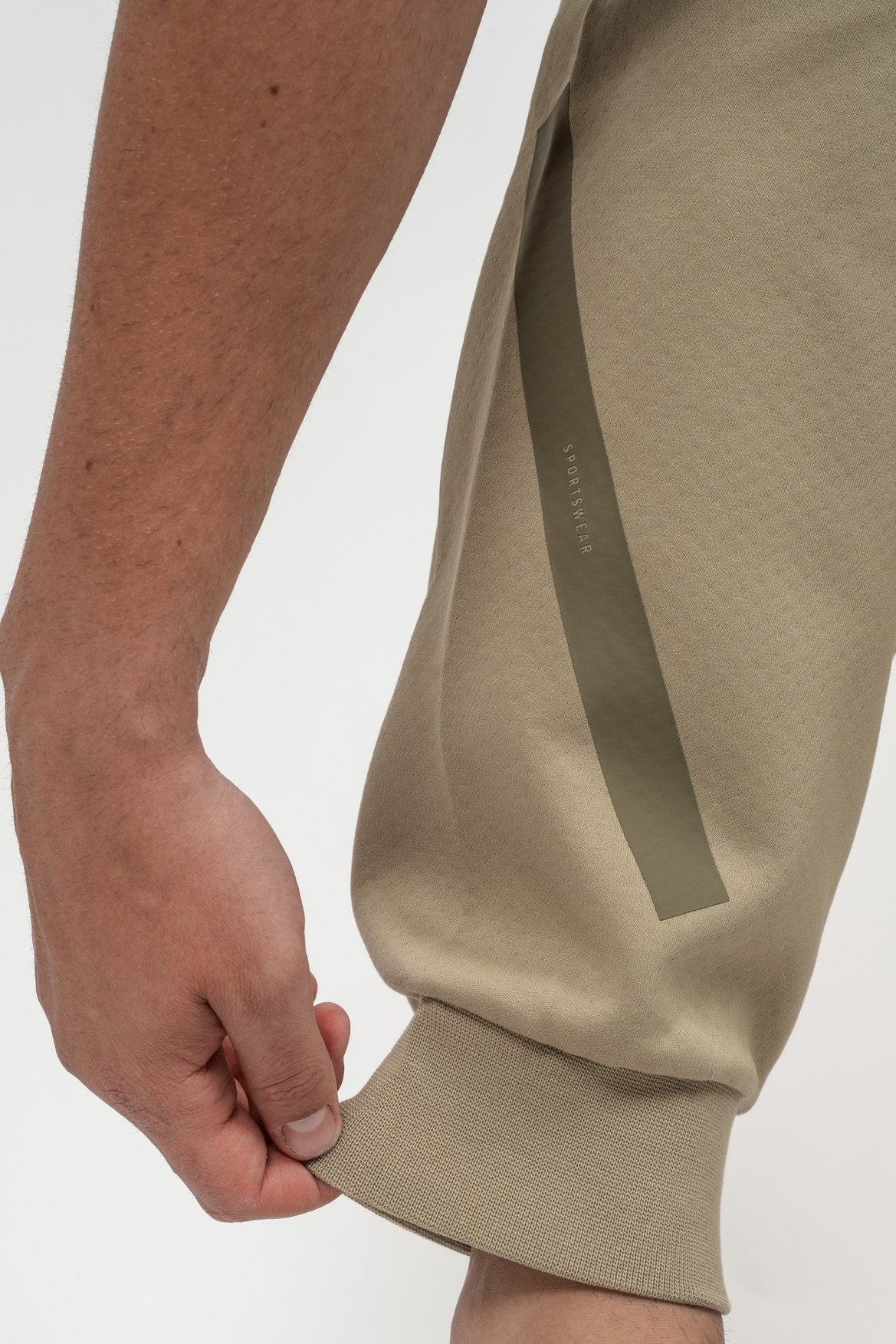 Adidas men's Z.N.E. wonder cargo sweatpants
